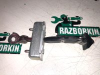 Mazda / 6 / Ограничитель двери