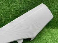 Audi / A6 / Накладка стойки