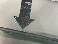 BMW / 5-Series / Стекло двери