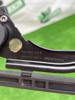 Audi / A6 / Датчик положения кузова