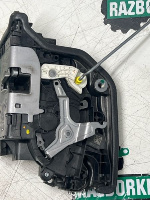 BMW / X1 / Замок двери