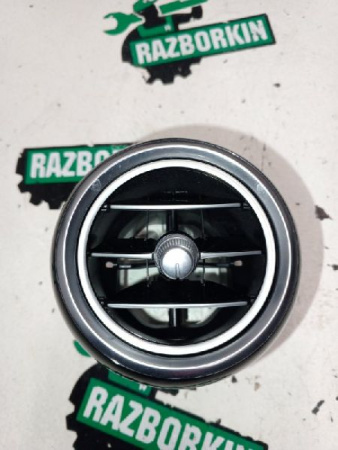 Mercedes-Benz / GLC 250d 4-matic / Воздуховод