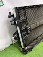 Volkswagen / Touareg / Кассета радиаторов в сборе