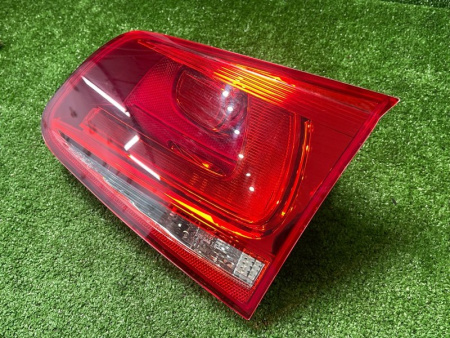 Volkswagen / Touareg / Фонарь задний