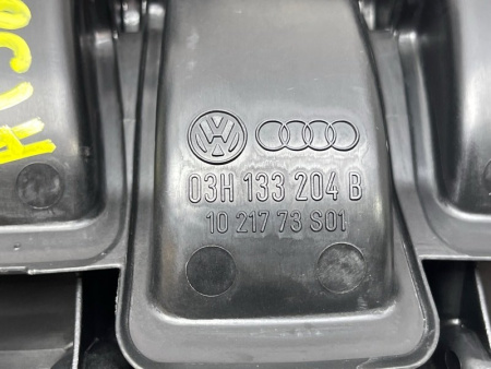 Volkswagen / Touareg / Коллектор впускной