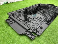 Audi / A6 / Накладка пола