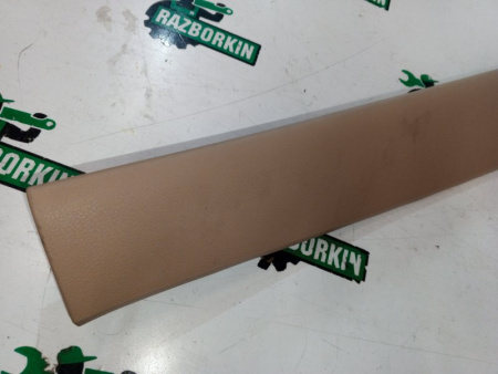 Porsche / Cayenne / Обшивка крышки багажника