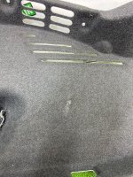 Audi / A6 / Обшивка багажника