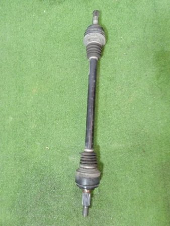 Volkswagen / Touareg / Приводной вал
