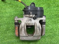 Audi / A6 / Суппорт тормозной