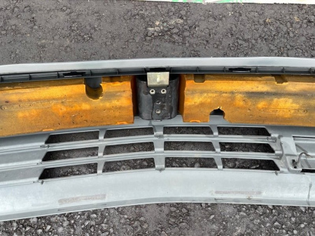 Mercedes-Benz / 260E / Бампер