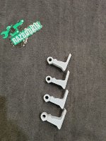 Audi / A4 / Петля двери