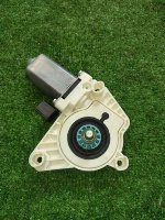 Audi / Q5 / Мотор стеклоподъемника