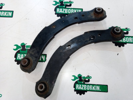 Mitsubishi / Outlander / Рычаг подвески
