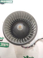 Audi / Q7 / Мотор печки