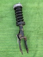 Volkswagen / Touareg / Амортизатор подвески