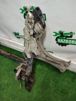 Audi / A6 / Подрамник