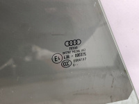 Audi / A5 / Стекло двери