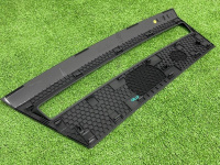 Audi / A6 / Накладка на торпедо