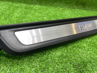 BMW / 3-Series / Накладка порога