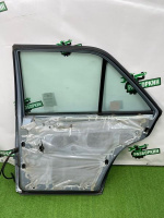 Mercedes-Benz / 190e / Дверь боковая