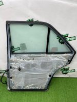 Mercedes-Benz / 190e / Дверь боковая