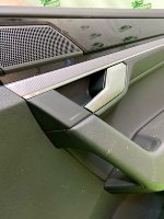 Volkswagen / Touareg / Обшивка двери