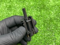 Mercedes-Benz / 190e / Датчик открытия двери