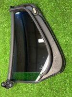 Volkswagen / Golf / Стекло двери (форточка)