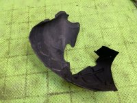 Volkswagen / Touareg / Подкрылок Volkswagen / Touareg / Подкрылок