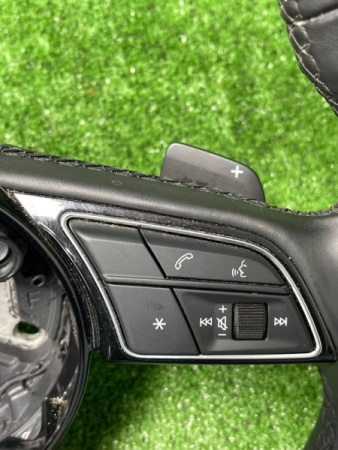 Audi / A5 / Руль