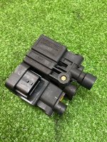 Land Rover / Range Rover / Блок клапанов пневмоподвески