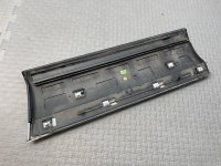 Volkswagen / Touareg / Молдинг двери