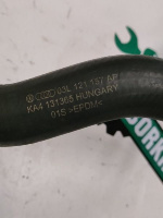 Audi / Q5 / Патрубок