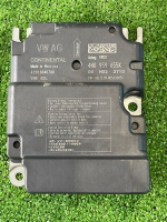 Audi / A6 / Блок управления AIRBAG