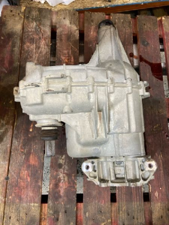Chevrolet / Tahoe / Раздаточная коробка