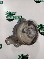 Mercedes-Benz / GLC 250d 4-matic / Подушка двигателя