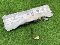 Audi / A6 / Подушка безопасности в сиденье