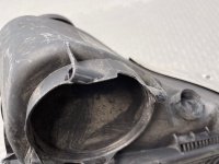 Volkswagen / Touareg / Корпус воздушного фильтра