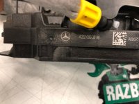 Mercedes-Benz / GLC 250d 4-matic / Замок боковой двери