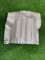 BMW / 7-Series / теплозащитный экран