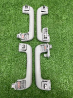 Audi / A6 / Ручка потолка