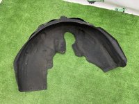 BMW / 7-Series / Подкрылок