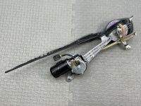 Mercedes-Benz / 190e / Трапеция дворников