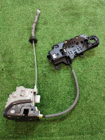 Audi / Q5 / Замок двери комплект