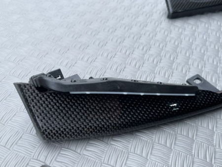Audi / SQ8 / Декоративная накладка Carbon