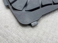 Mercedes-Benz / E-Class / Пол багажника