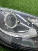 Porsche / Cayenne / Фара