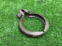 BMW / 7-Series / Хомут