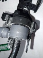 BMW / X5 / Патрубок вентиляции